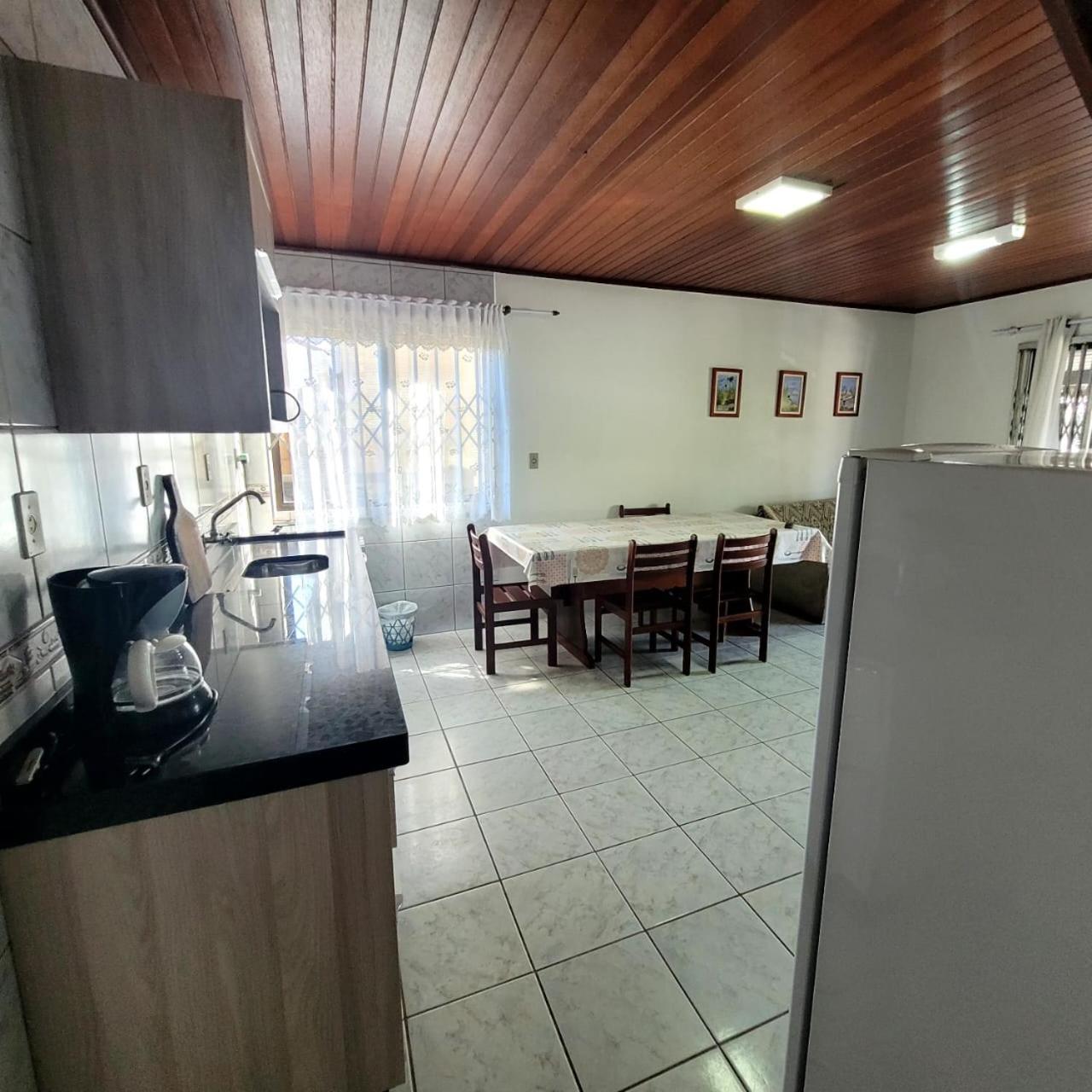 Bombinhas Brasil Residence II Guest House No Centro Exterior photo